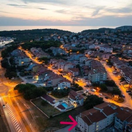 New Apartment Near Sea With 3 Bedrooms And 2 Bathrooms Пула Экстерьер фото